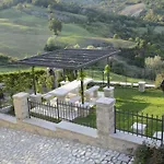 Cozy 2-bed Apartment, Petrella * Petrella Guidi