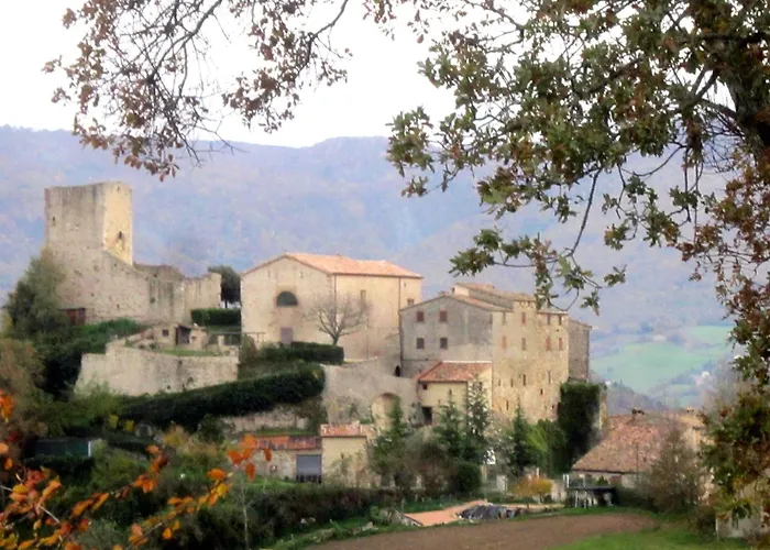 Daire Cozy 2-bed Apartment, Petrella Petrella Guidi